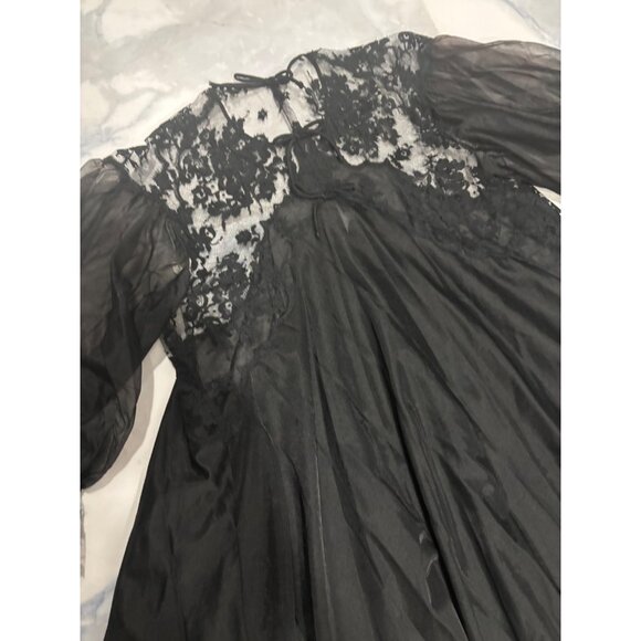Vintage Eyeful The Flaums Small Lace Nylon Robe Cape Black Sheer Puff Sleeves - Picture 4 of 9
